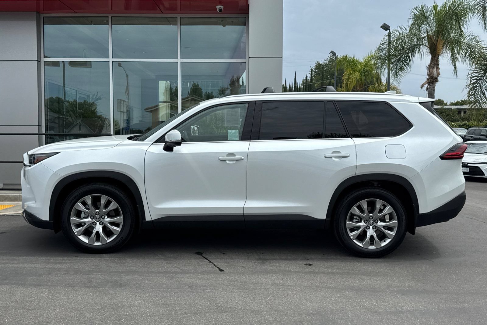 Certified 2026 Toyota Grand Highlander AWD image 9