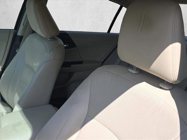 Used 2014 Honda Accord EX-L image 16