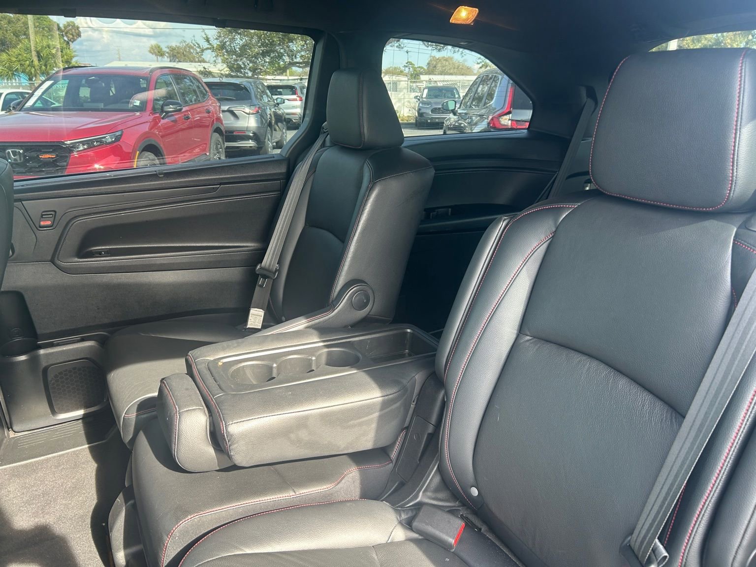 Used 2023 Honda Odyssey Sport image 9