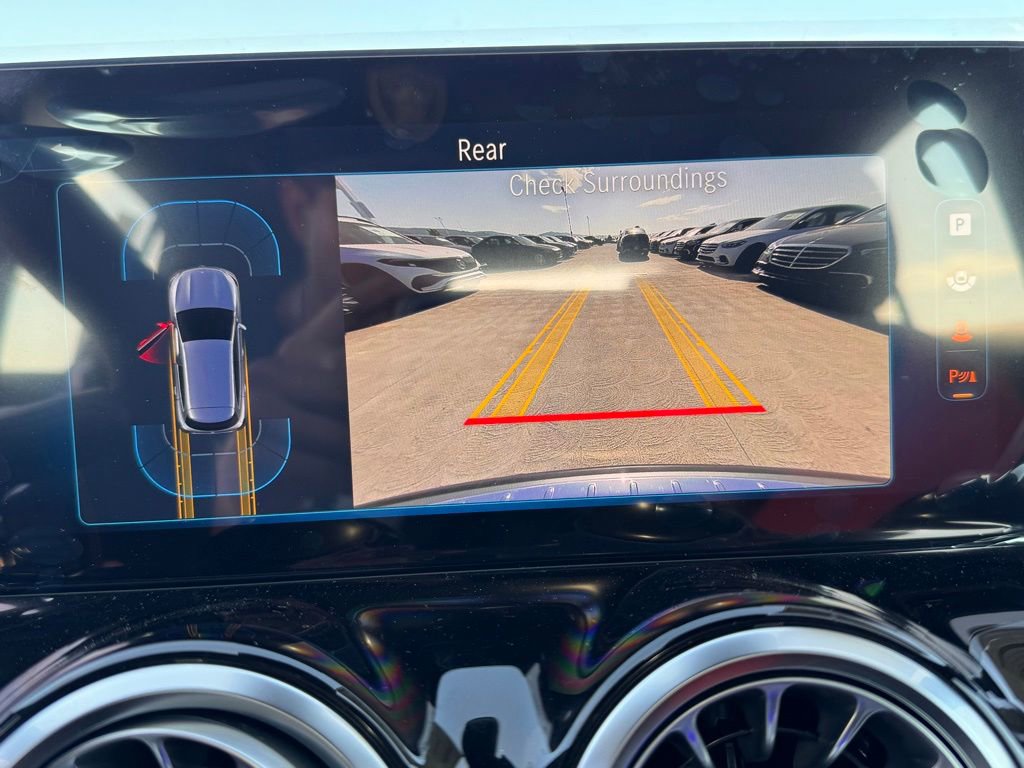 New 2025 Mercedes-Benz GLA 35 AMG 4MATIC image 27