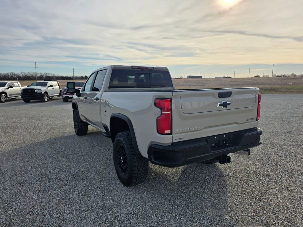 New 2026 Chevrolet Silverado 2500 ZR2 image 5