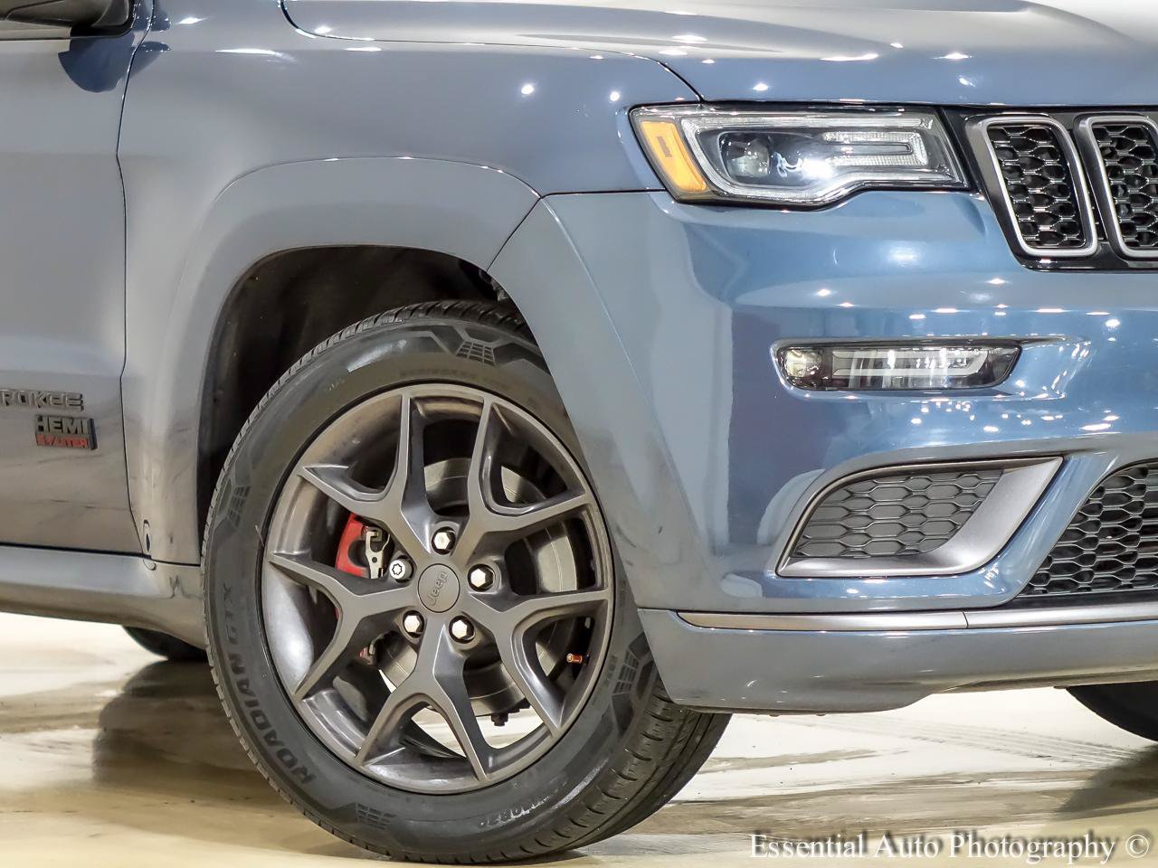 Used 2019 Jeep Grand Cherokee Limited X AWD/4WD image 3