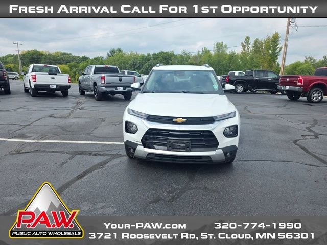 Used 2023 Chevrolet TrailBlazer LT image 3