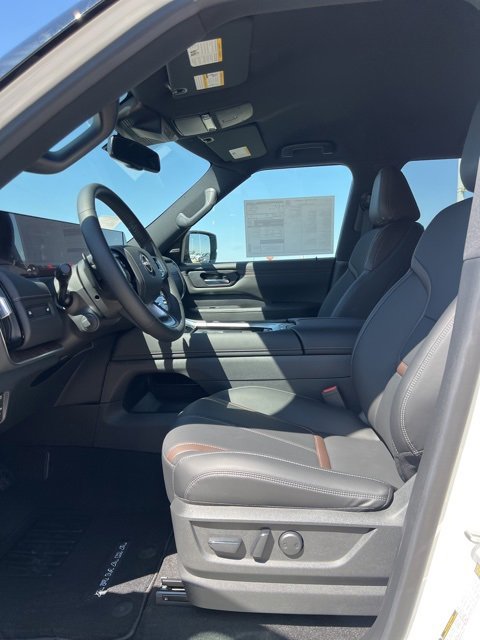 New 2026 Nissan Armada SL w/ Captain's Chari Seat Package image 9