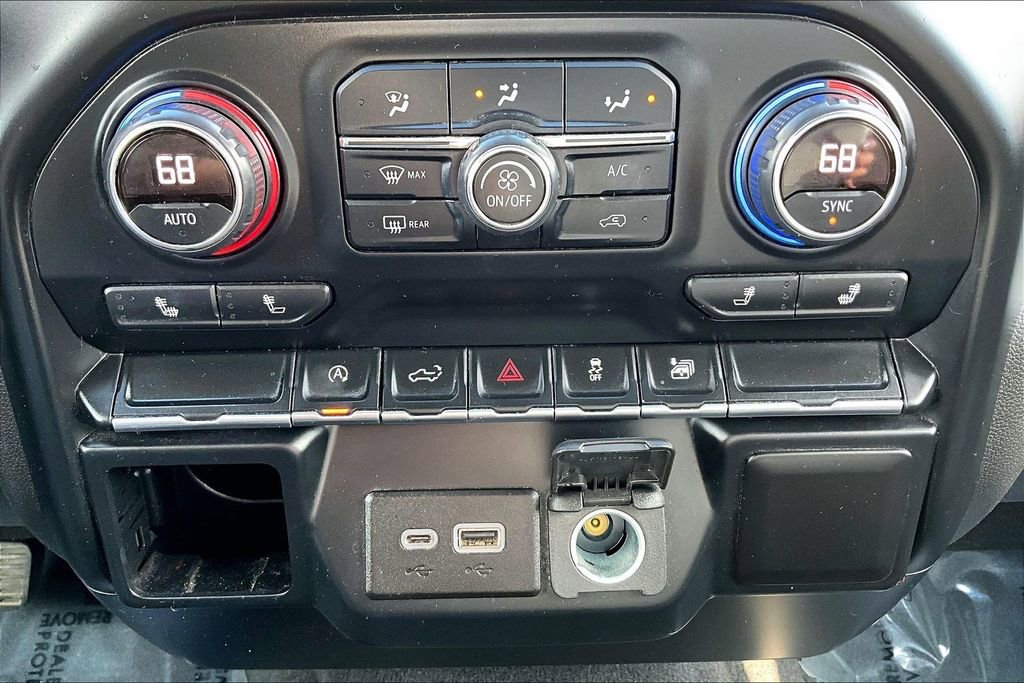 Used 2019 Chevrolet Silverado 1500 LT w/ All-Star Edition image 26