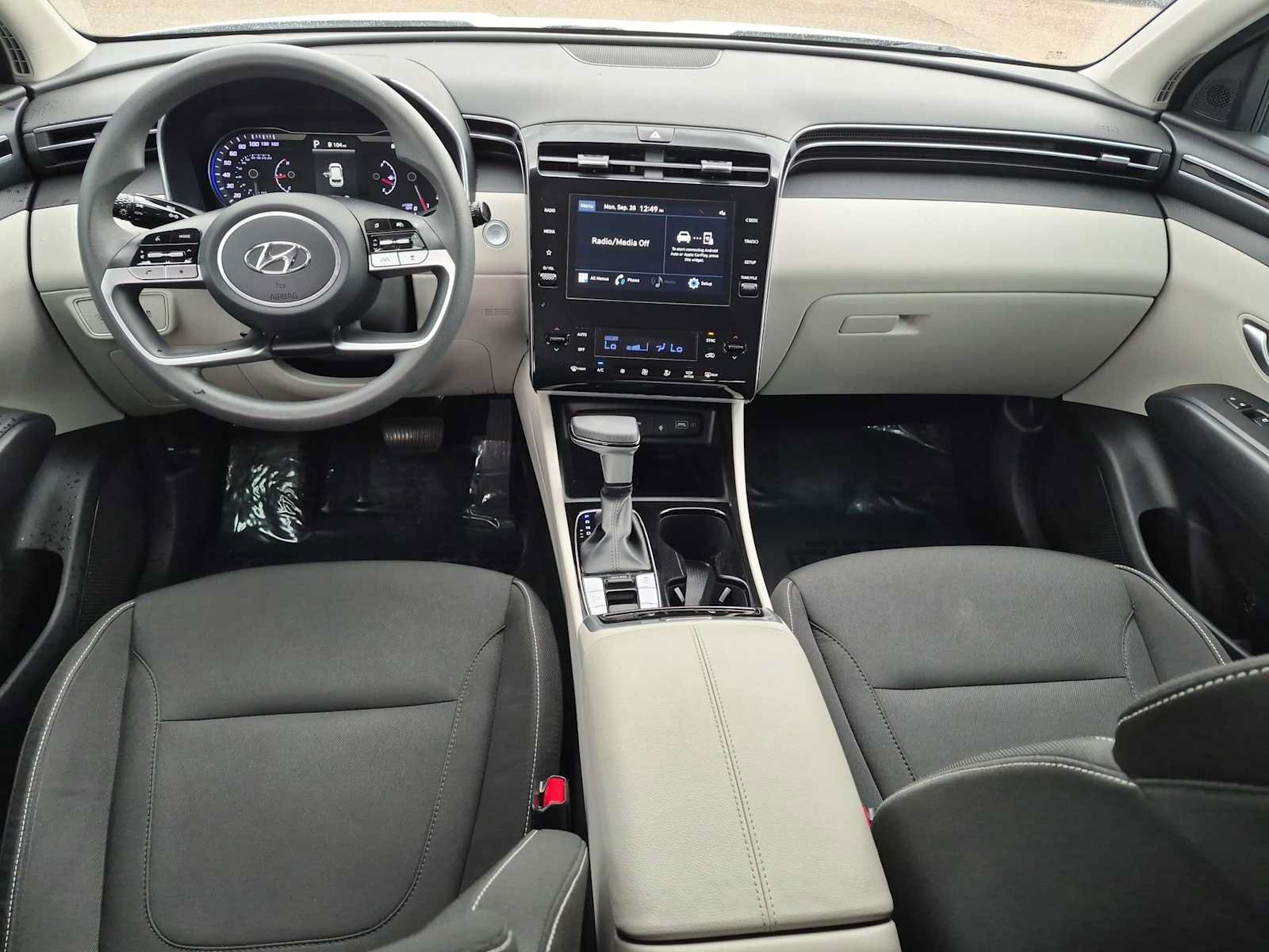 Certified 2024 Hyundai Tucson SEL FWD image 15