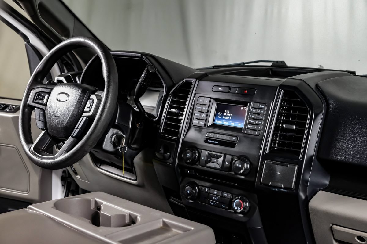 Used 2017 Ford F150 XL w/ Equipment Group 101A Mid RWD image 21