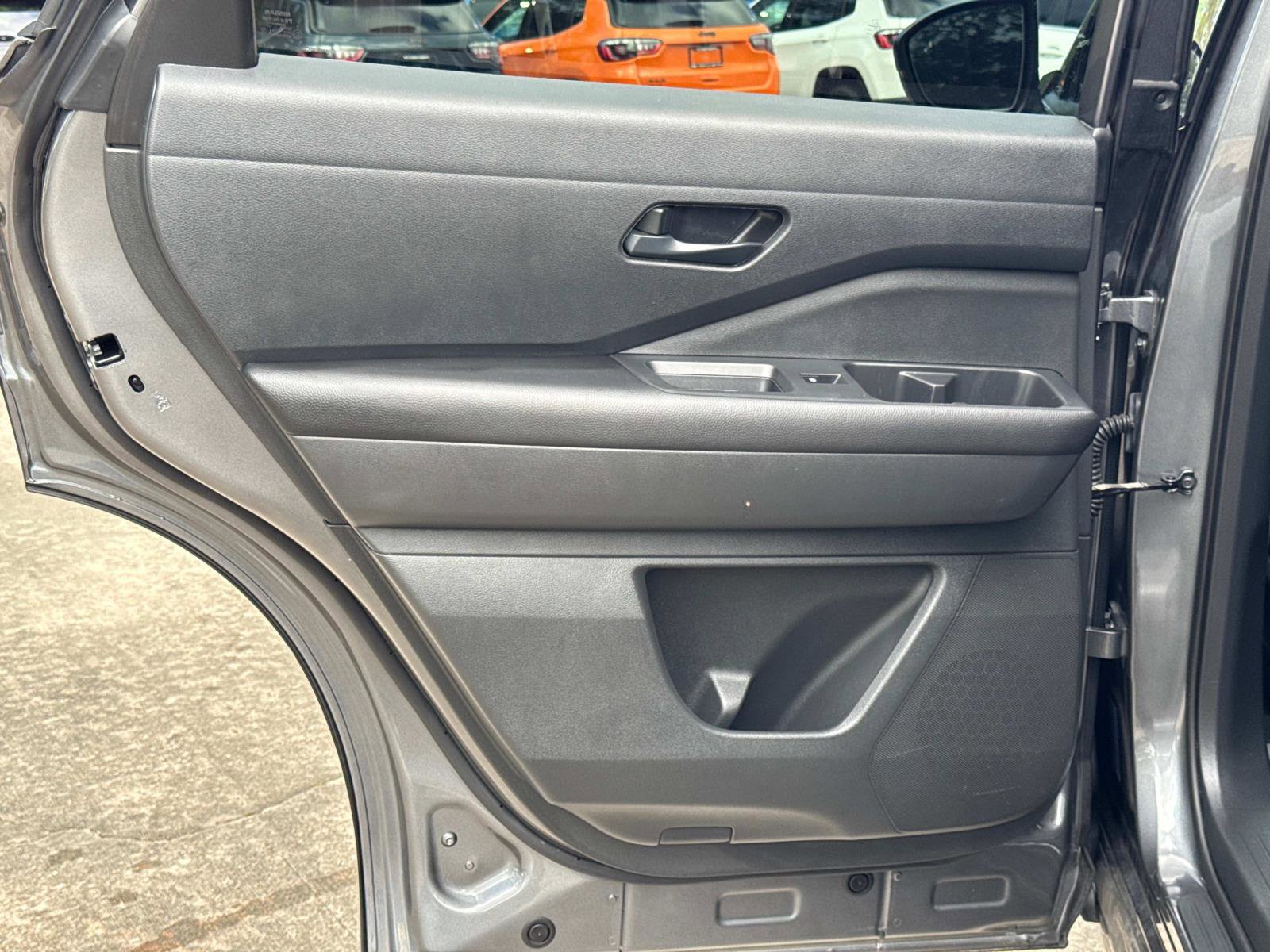 Used 2023 Nissan Pathfinder Rock Creek image 11