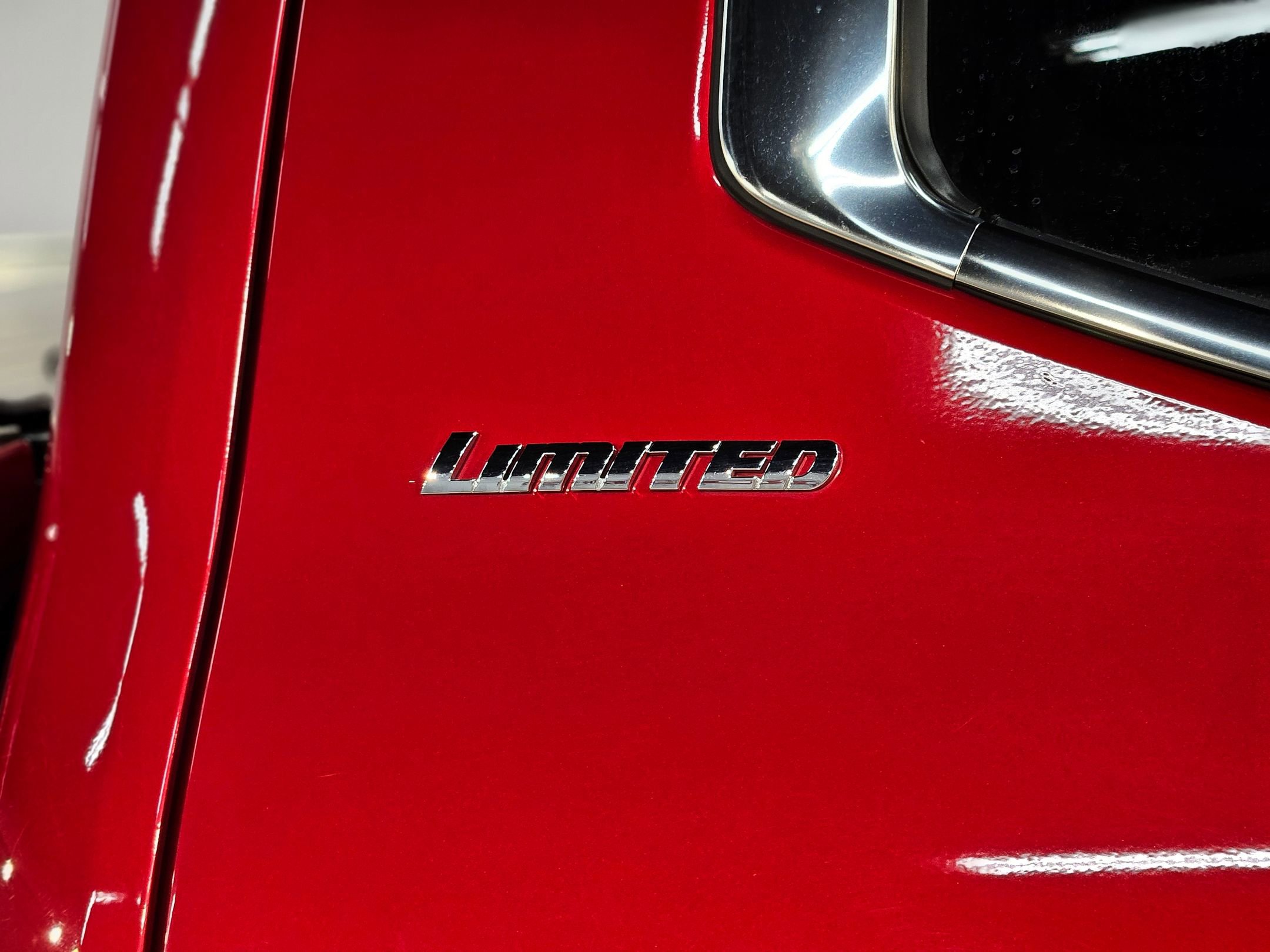 Used 2024 Toyota Tundra Limited image 40