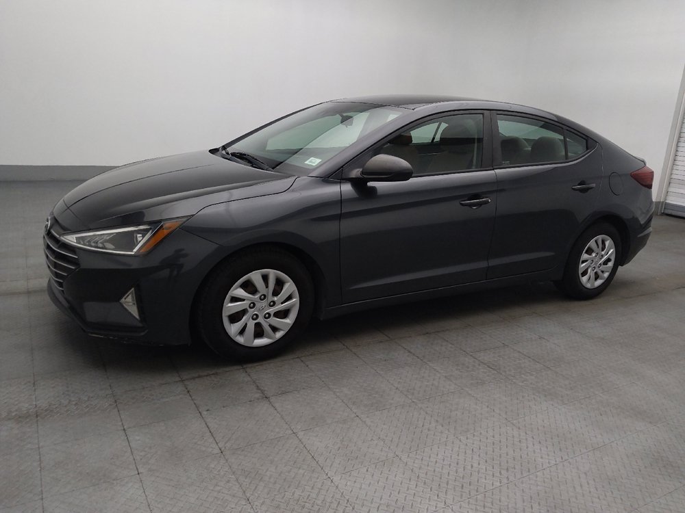 Used 2020 Hyundai Elantra SE FWD image 2