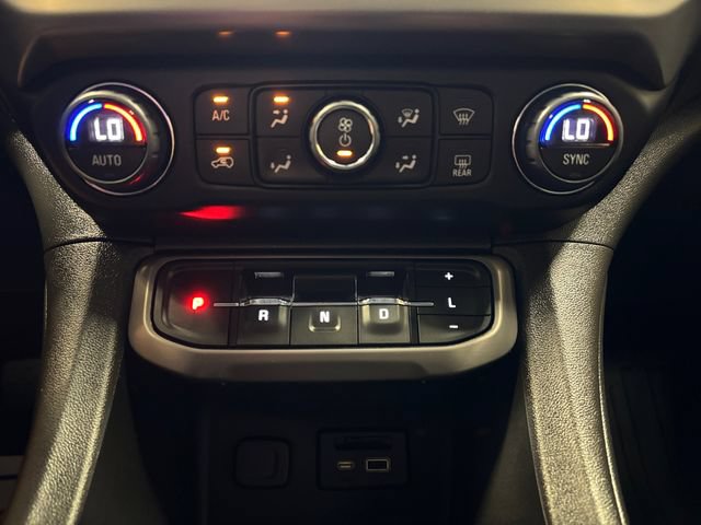 Certified 2023 GMC Acadia AT4 w/ Technology Package AWD/4WD image 22