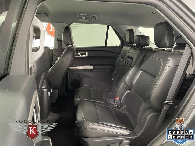 Used 2022 Ford Explorer XLT w/ Equipment Group 202A image 21