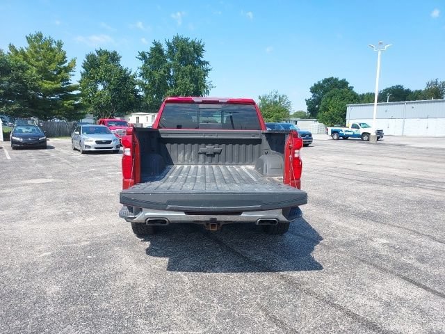 Used 2021 Chevrolet Silverado 1500 LT AWD/4WD image 7