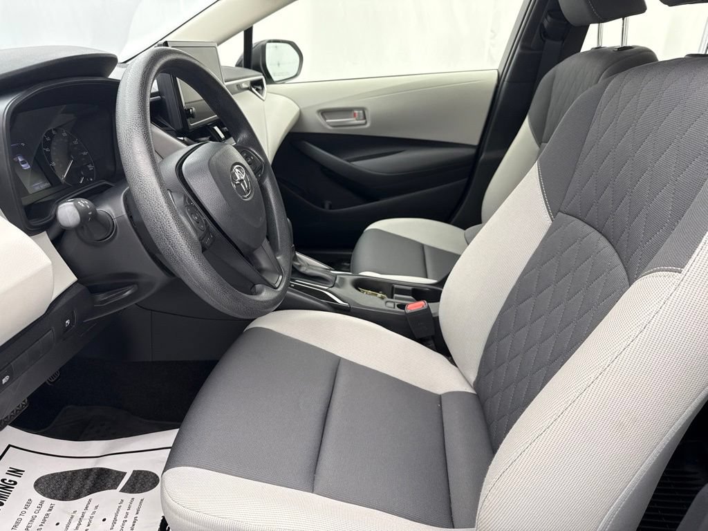 Used 2023 Toyota Corolla LE FWD image 20