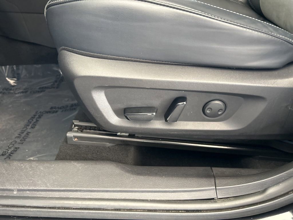 Used 2024 Mitsubishi Outlander SE image 46