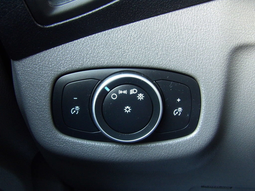 Used 2020 Ford Transit Connect XL FWD image 19