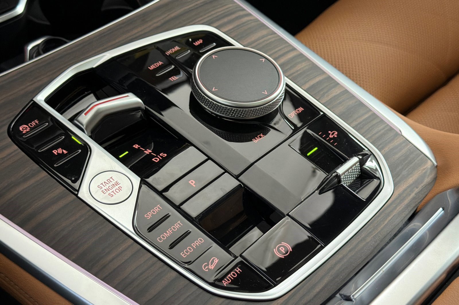 New 2026 BMW X7 xDrive40i w/ M Sport Package image 18