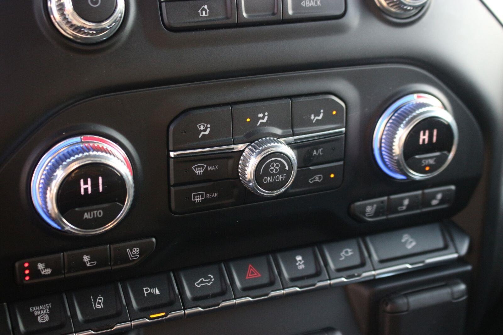 Used 2022 GMC Sierra 2500 Denali AWD/4WD image 26