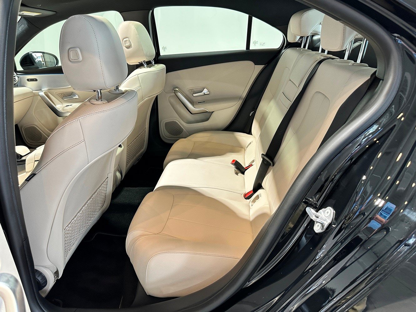 Certified 2022 Mercedes-Benz A 220 4MATIC image 29
