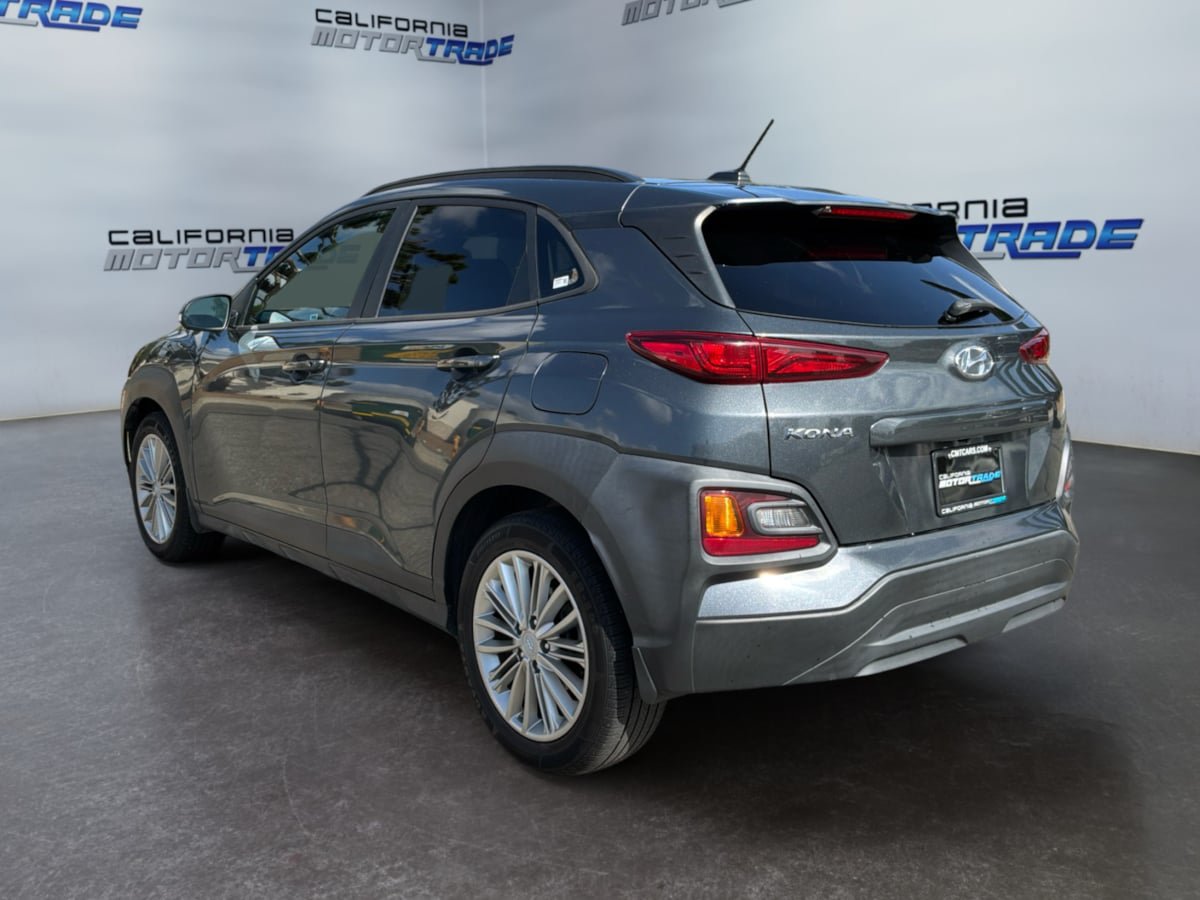 Used 2021 Hyundai Kona SEL w/ Cargo Package FWD image 7