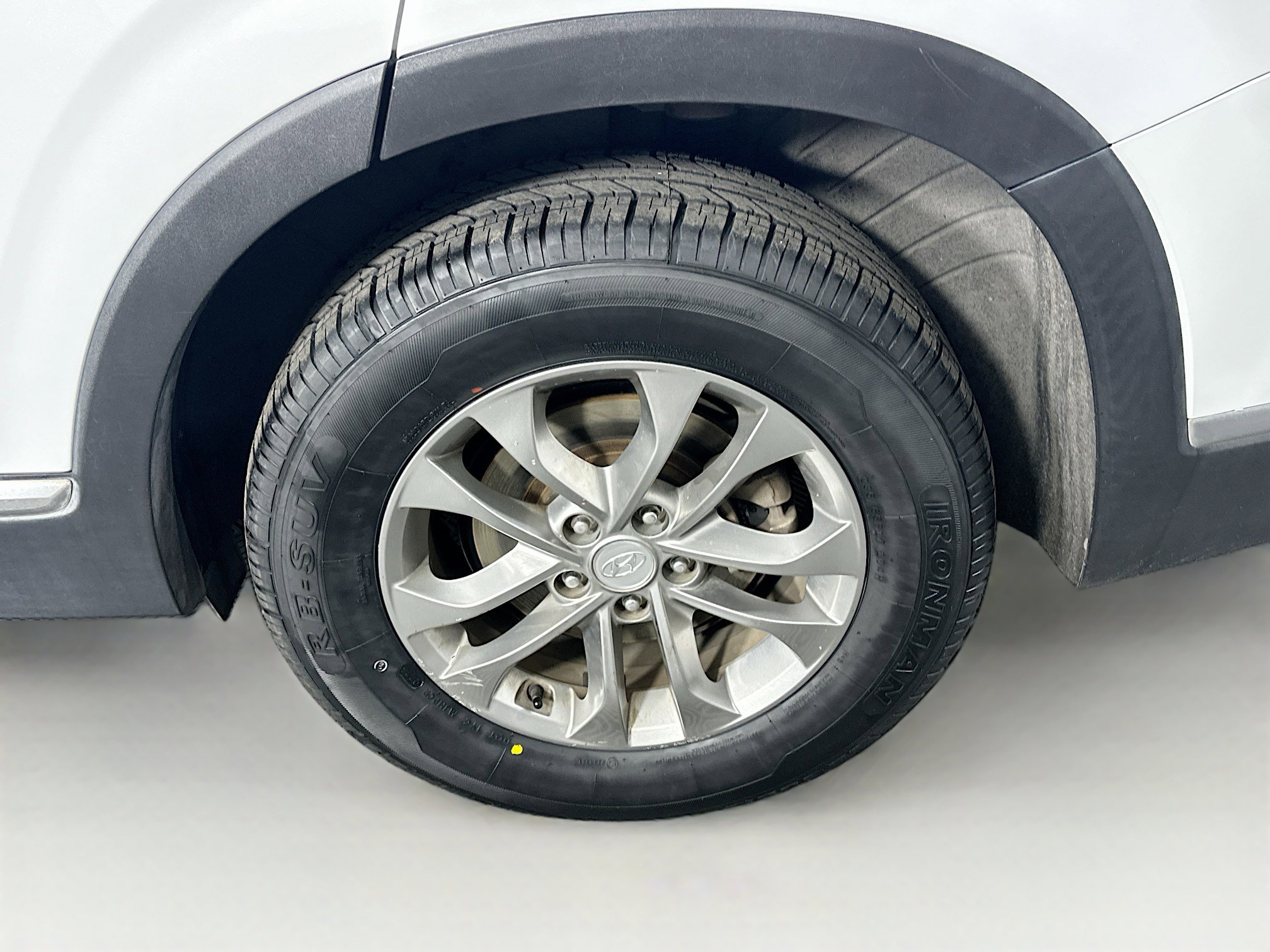 Used 2019 Hyundai Santa Fe SE FWD image 11