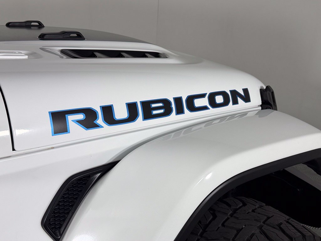 Used 2022 Jeep Wrangler Unlimited Rubicon 4xe w/ Cold Weather Group AWD/4WD image 12