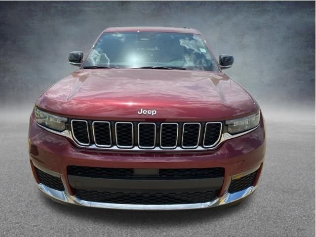 Used 2025 Jeep Grand Cherokee L Limited AWD/4WD image 2
