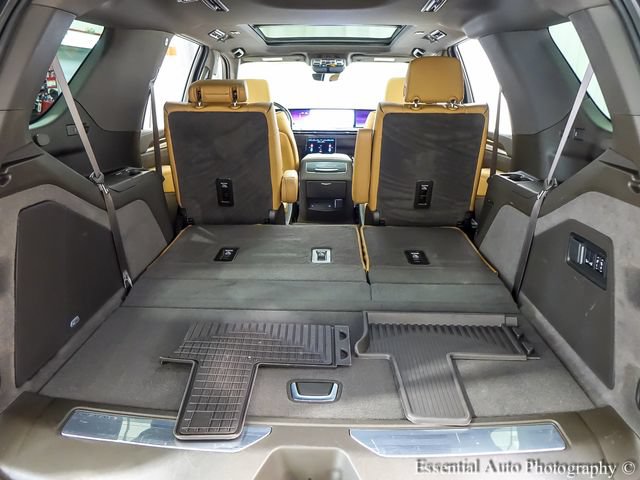 Certified 2025 Cadillac Escalade Premium Luxury w/ LPO, Floor Liner Package AWD/4WD image 25