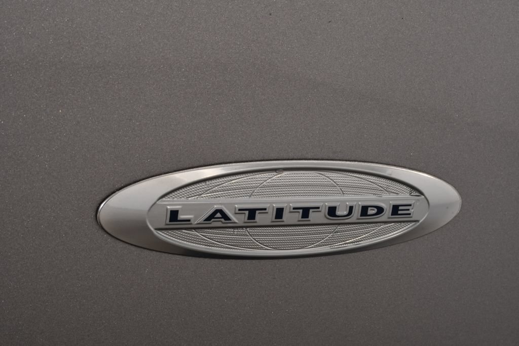Used 2017 Jeep Patriot Latitude FWD image 22