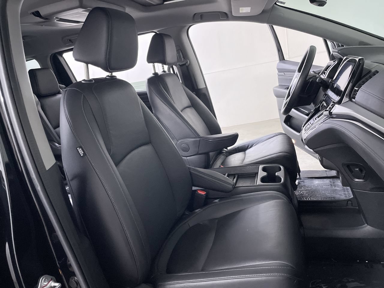 Used 2023 Honda Odyssey Touring image 24