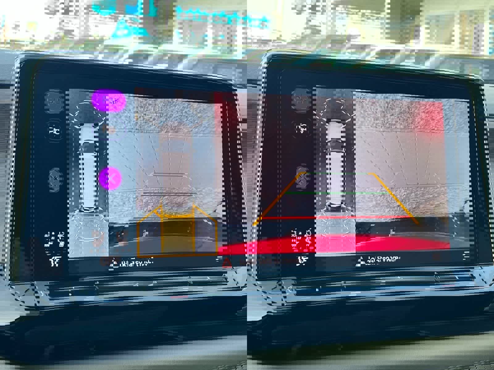 Used 2024 Volkswagen Atlas SEL Premium R-Line image 22