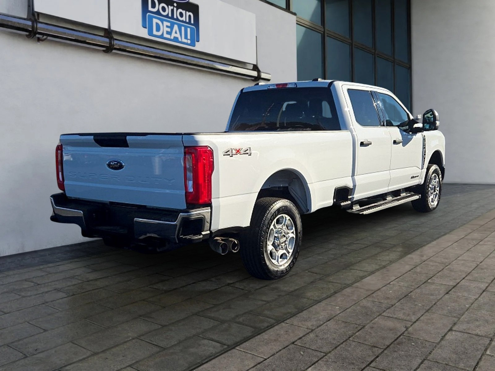 Certified 2025 Ford F250 XLT AWD/4WD image 3