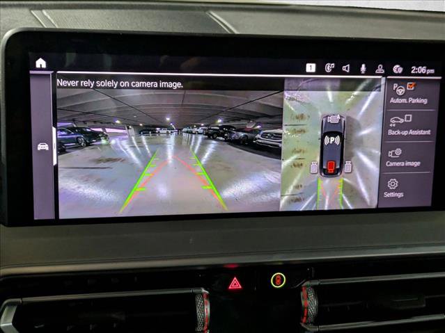 Used 2025 BMW X4 xDrive30i w/ Premium Package image 14