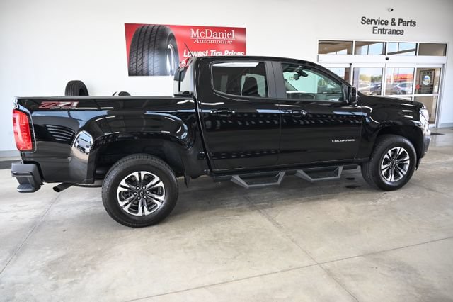 Used 2022 Chevrolet Colorado Z71 AWD/4WD image 5