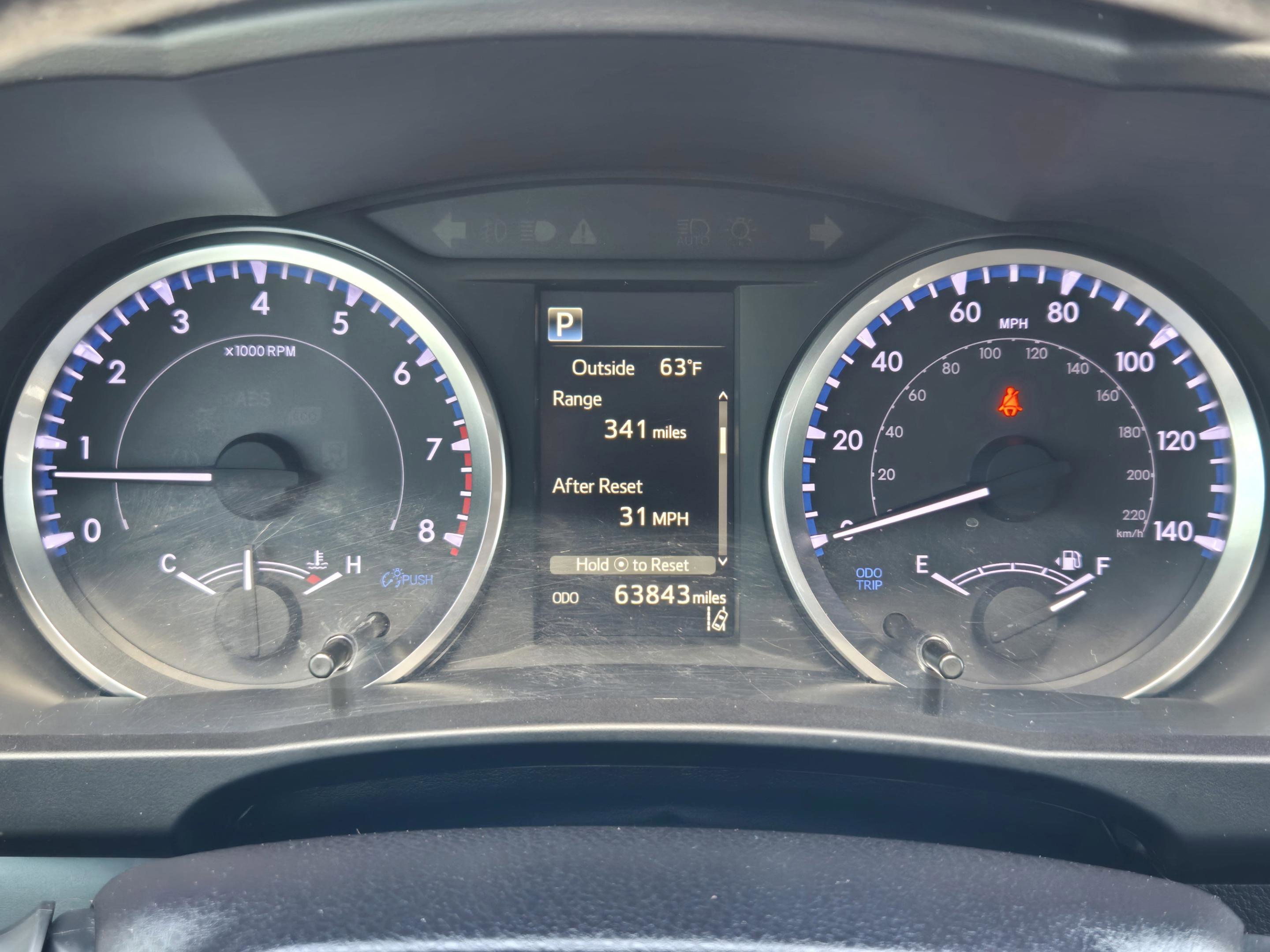 Used 2019 Toyota Highlander LE image 11