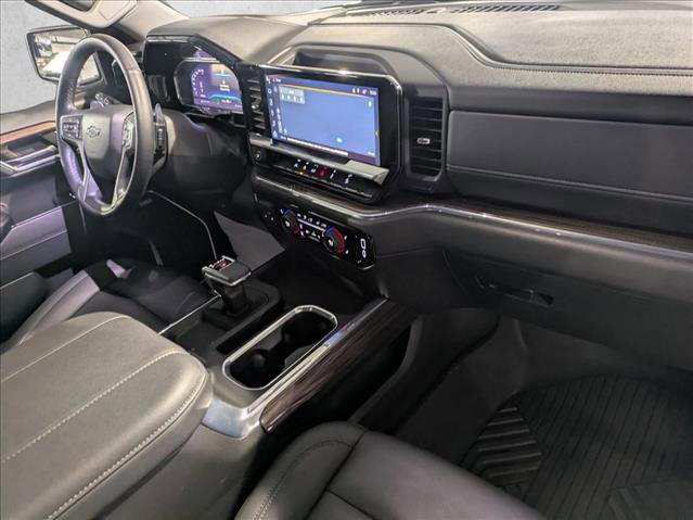 Used 2024 Chevrolet Silverado 1500 LT Trail Boss w/ Convenience Package II image 27