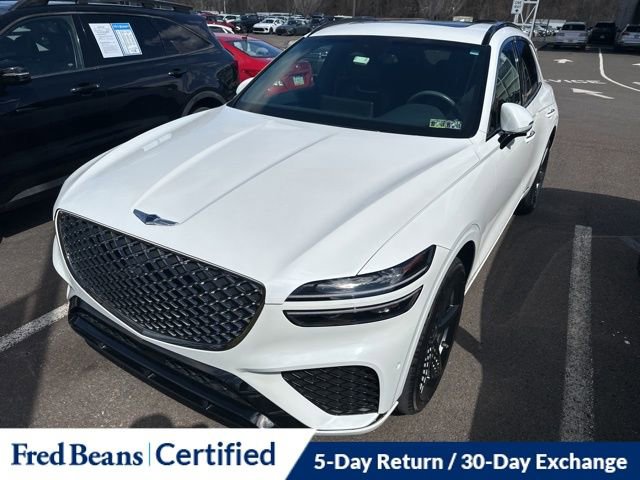 Used 2023 Genesis GV70 2.5T w/ Sport Prestige Package image 2