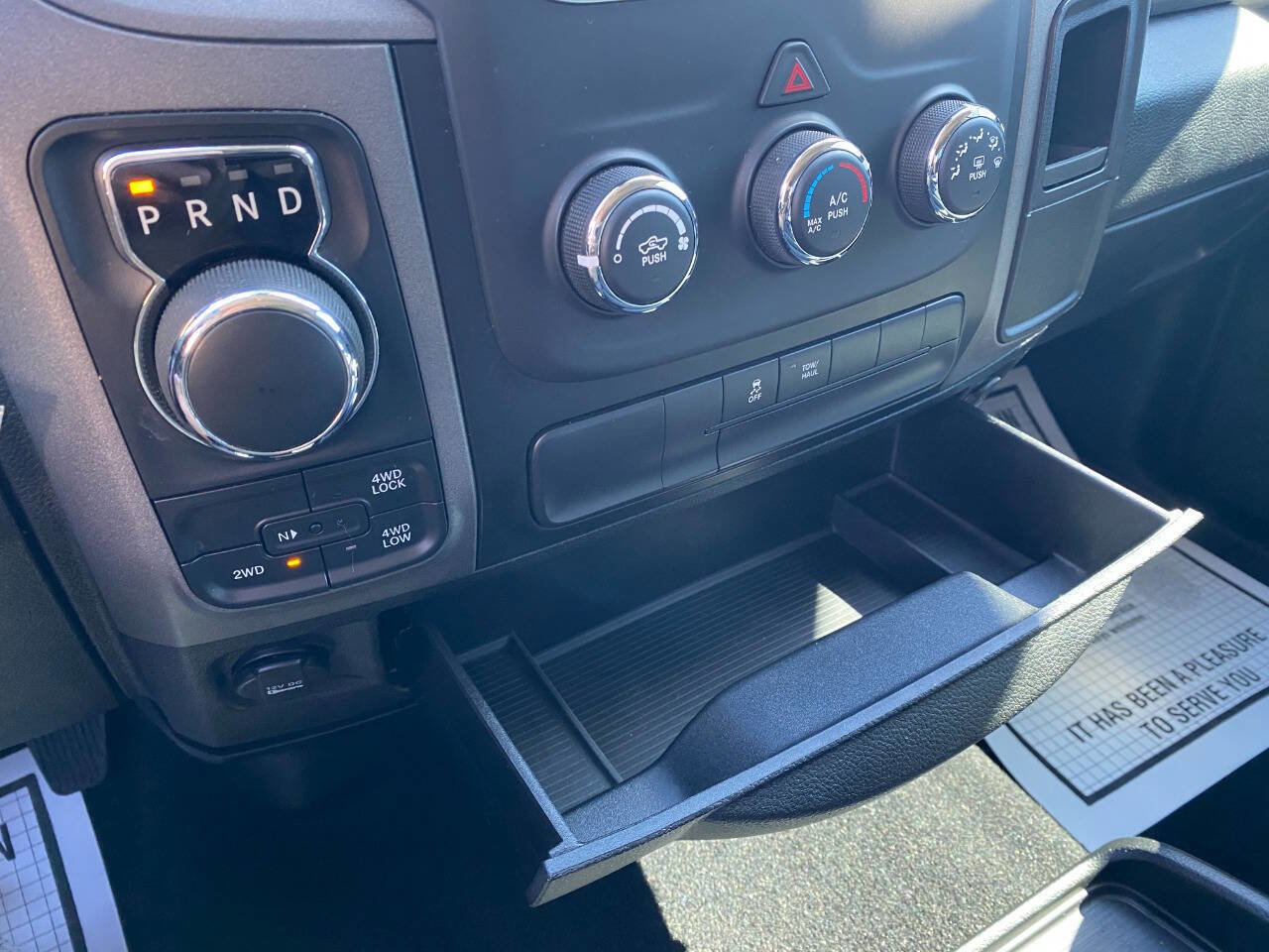 Used 2018 RAM 1500 Tradesman w/ Chrome Appearance Group image 17