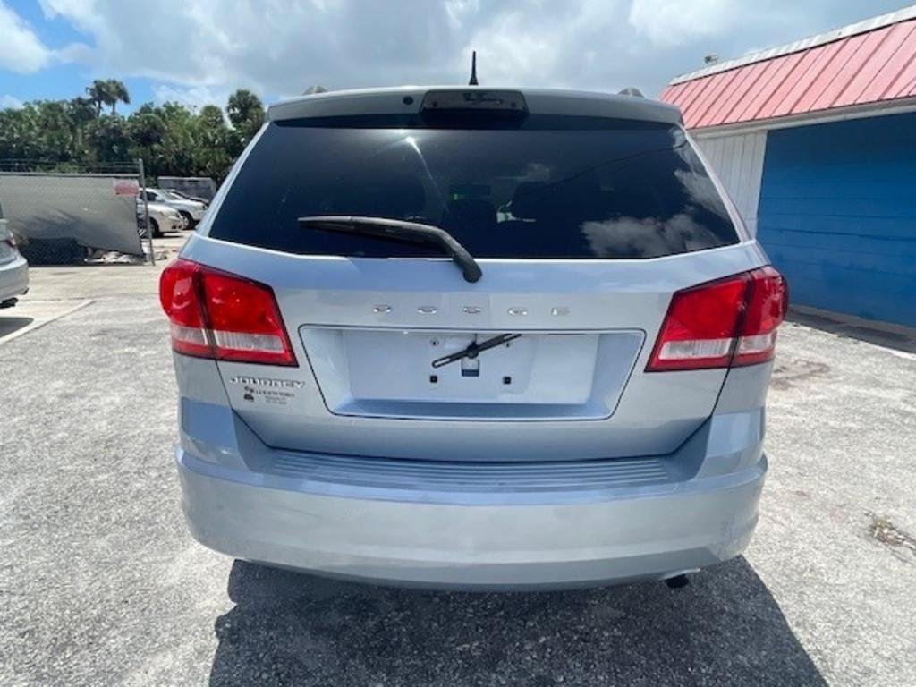 Used 2013 Dodge Journey SE FWD image 5
