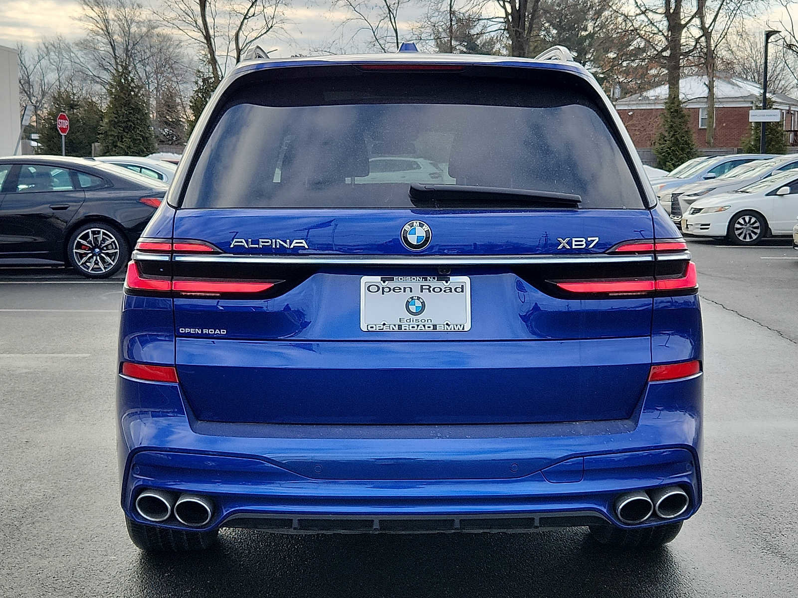 Certified 2023 BMW ALPINA XB7 image 5