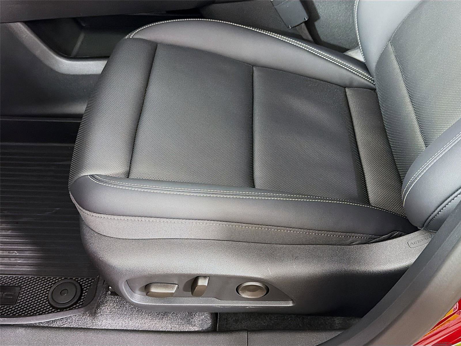 New 2026 GMC Terrain Elevation w/ Elevation Premium Package image 20