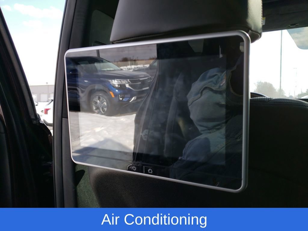 Used 2020 Hyundai Palisade Limited w/ Winter Weather Package image 13