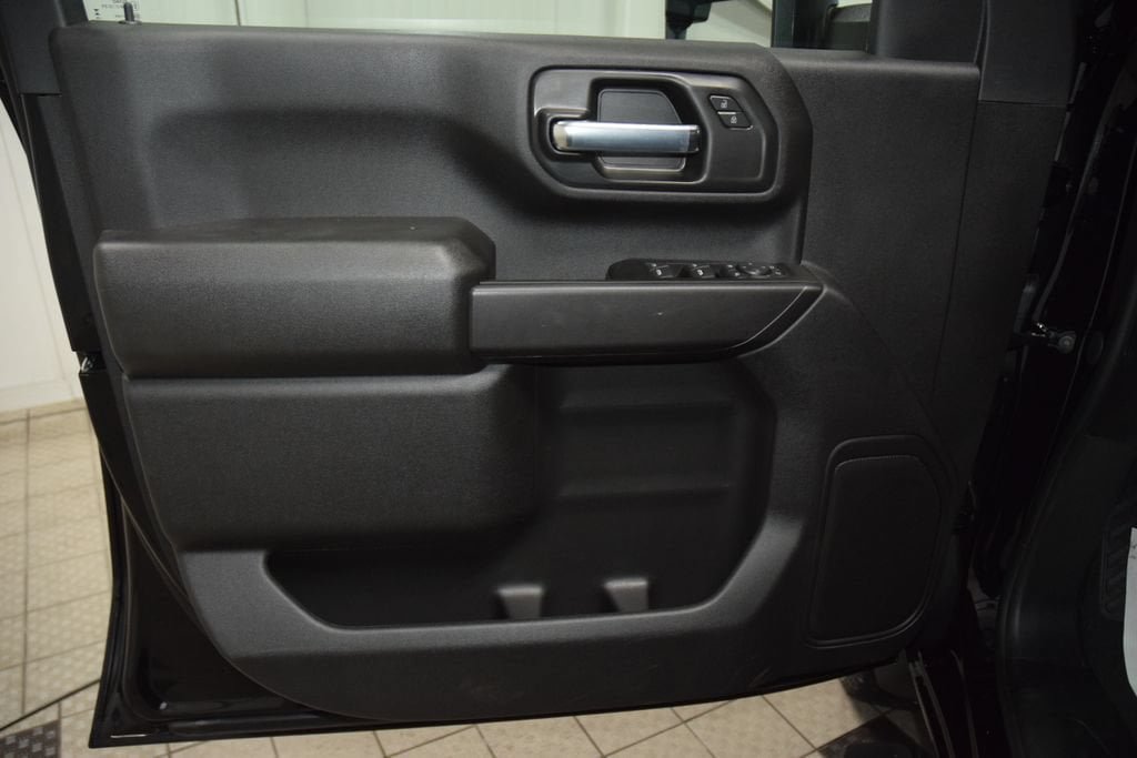 New 2026 Chevrolet Silverado 2500 Custom w/ Custom Value Package AWD/4WD image 48
