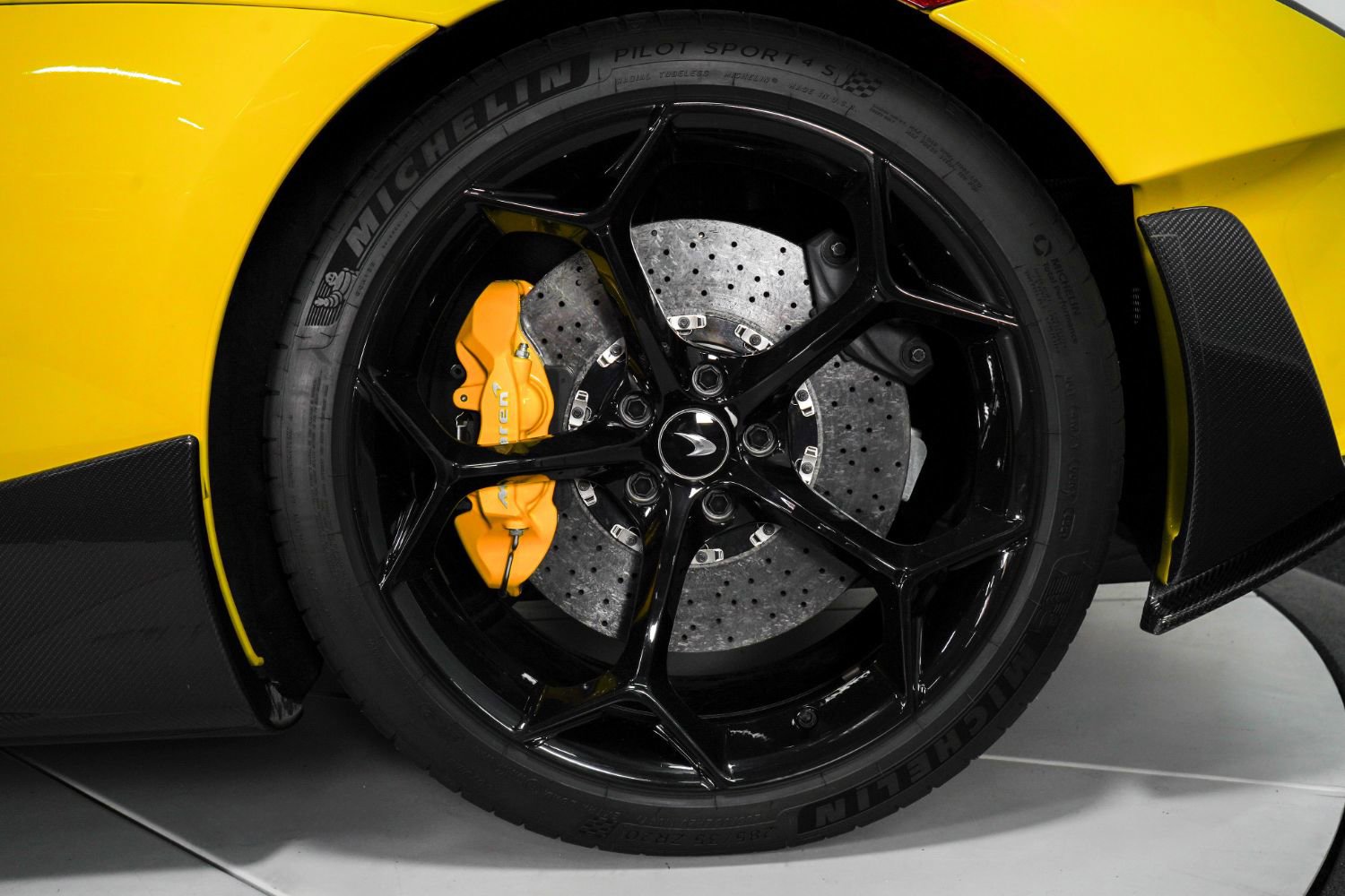 Used 2019 McLaren 600LT image 21