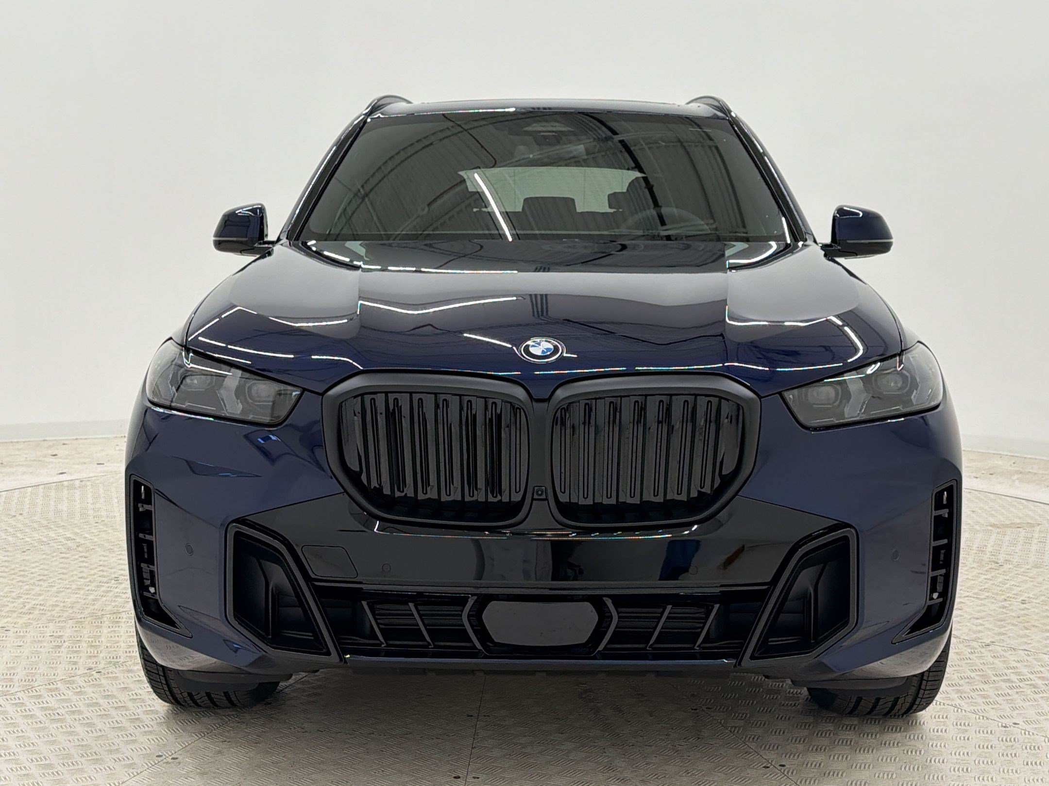 New 2026 BMW X5 xDrive40i w/ M Sport Package AWD/4WD image 6
