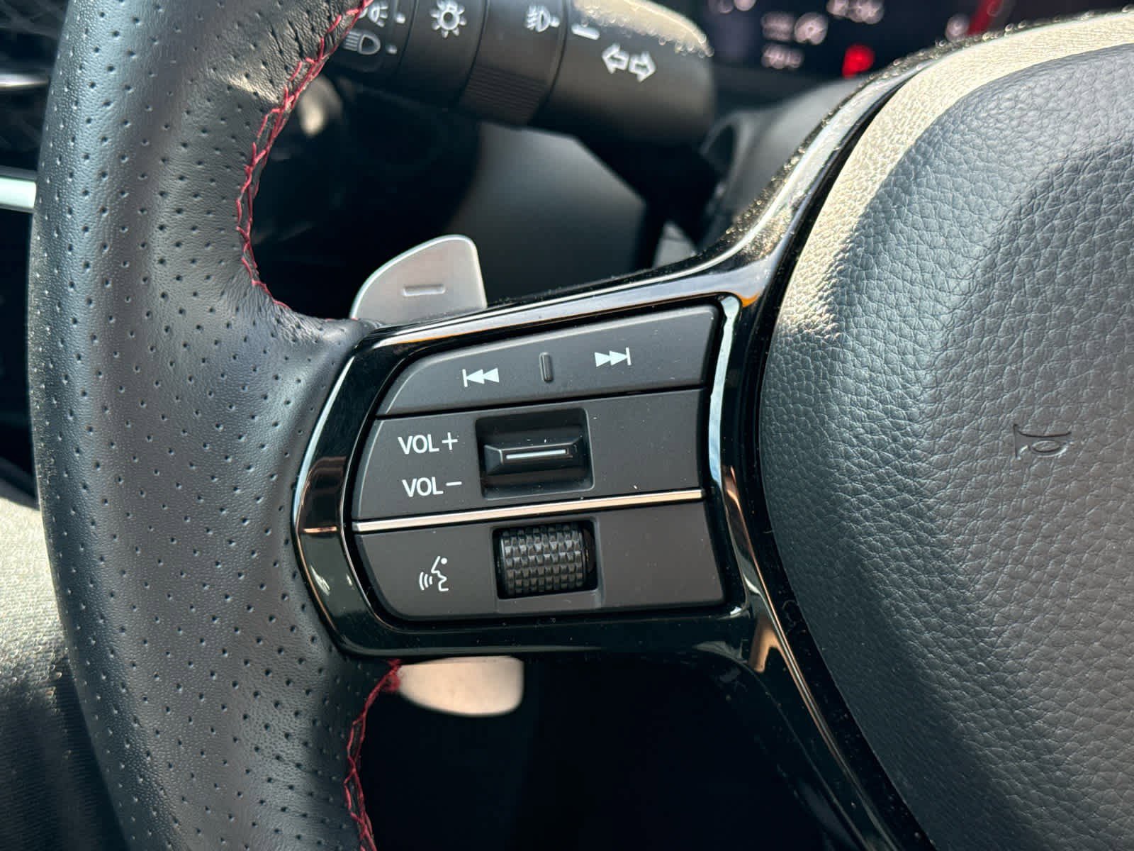 Used 2025 Acura ADX A-Spec image 26