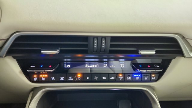 New 2026 MAZDA CX-90 Plug-In Hybrid w/ Premium Plus AWD/4WD image 22