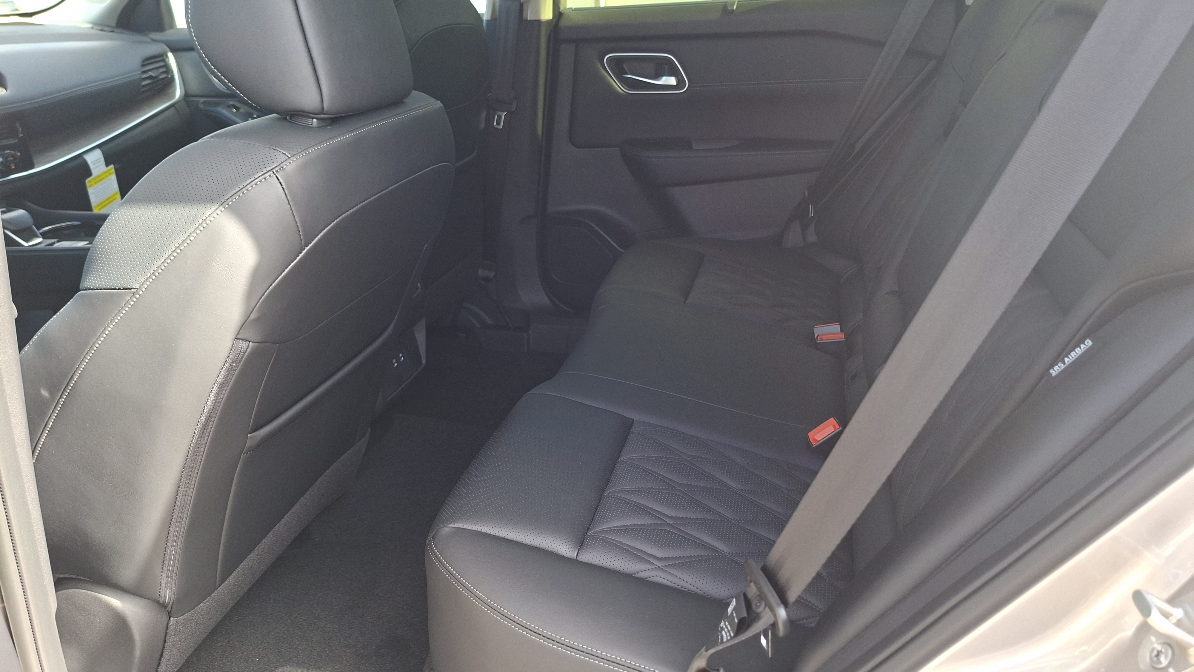 New 2026 Nissan Rogue Platinum AWD/4WD image 15