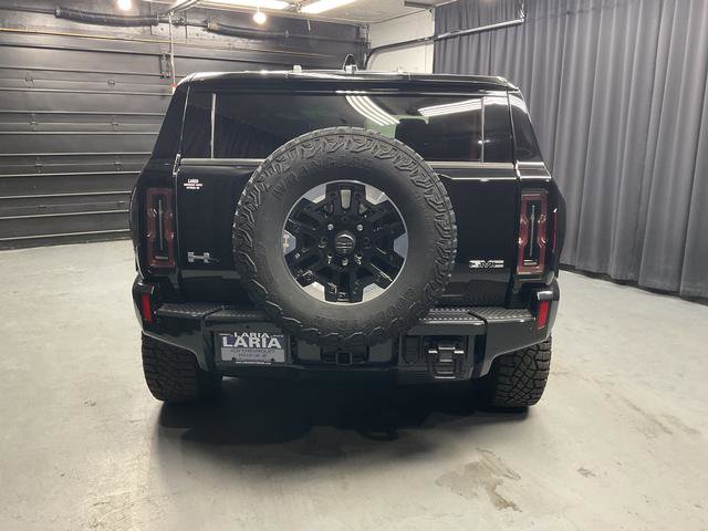 Used 2024 GMC Hummer EV 2X w/ Extreme Off-Road Package image 5