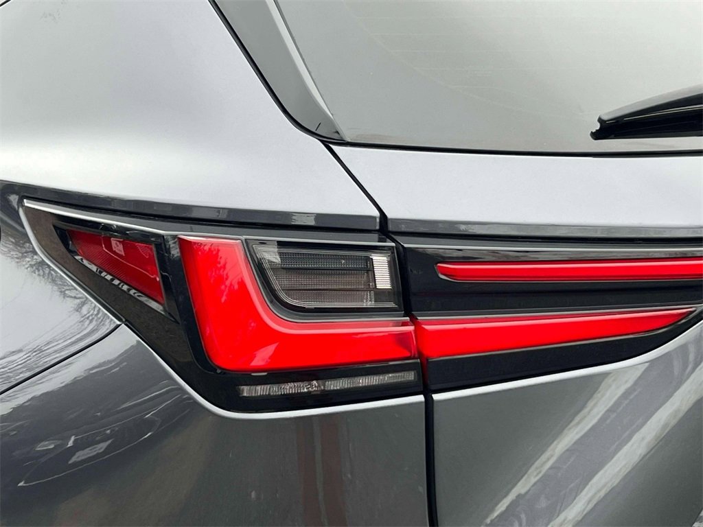 Certified 2022 Lexus NX 350 F Sport image 9